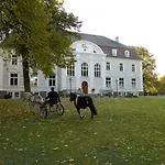 ファームステイ Schloss